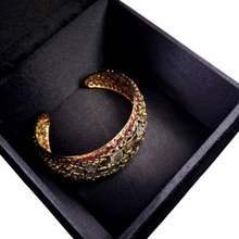 Load image into Gallery viewer, Velvet jewelry box