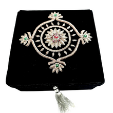 Load image into Gallery viewer, Velvet Keepsake Box