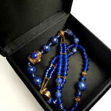 Load image into Gallery viewer, Velvet Keepsake Box