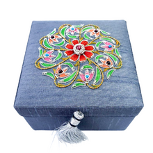 Load image into Gallery viewer, Gray Keepsake Box