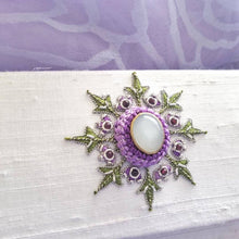 Load image into Gallery viewer, Slim Clutch with Star Medallion