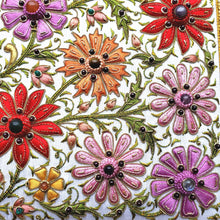 Load image into Gallery viewer, Zardozi work on white silk decorative box.