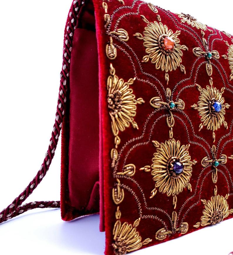 Vintage Red Velvet Clutch  Garay Velvet Handbag with Rhinestone Clasp –  Bixley Shop