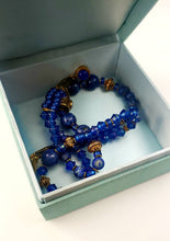 Load image into Gallery viewer, Interior view zardozi box.